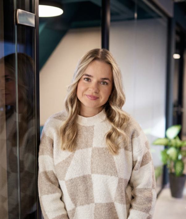 Portrettbilde av Alexandra Nilsen, Digital markedsfører i Funbit